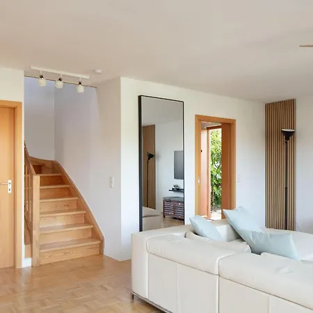 Moewe Mit Viel Freiraum, Ruhig Gelegen Im Alten Ortskern Apartman *